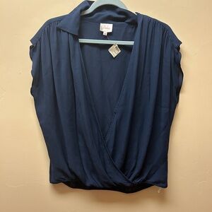 Parker Blouse Size XS ‼️